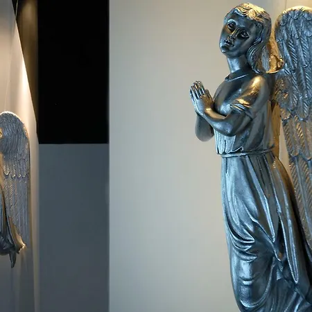 The Sleeping Lion Apartament Paryż